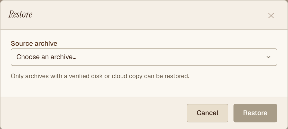 Hiberden Restore dialog with a source-archive picker listing the archives that can be restored.